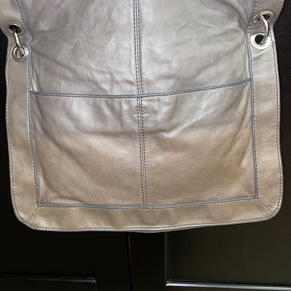 Vintage Banana Republic Lamb Skin - 2in 1,Crossbody & Shoulder bag. - Picture 9 of 16